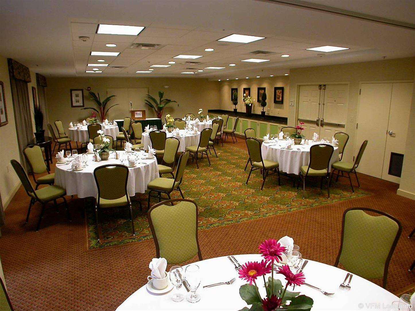 Hilton Garden Inn Birmingham Se/Liberty Park Restoran gambar