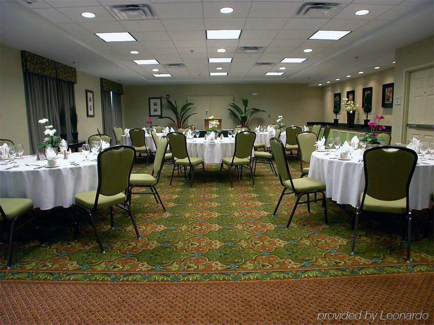 Hilton Garden Inn Birmingham Se/Liberty Park Restoran gambar